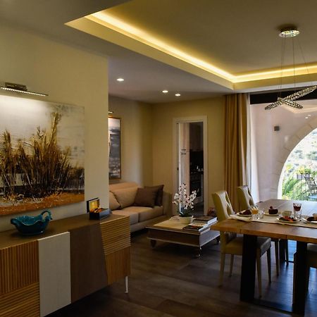 Kete Deluxe Rooms Marina di Palma Bilik gambar
