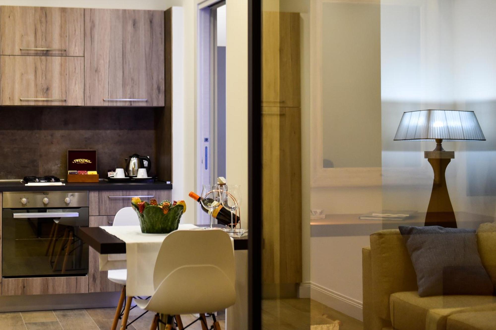 Kete Deluxe Rooms Marina di Palma Bilik gambar