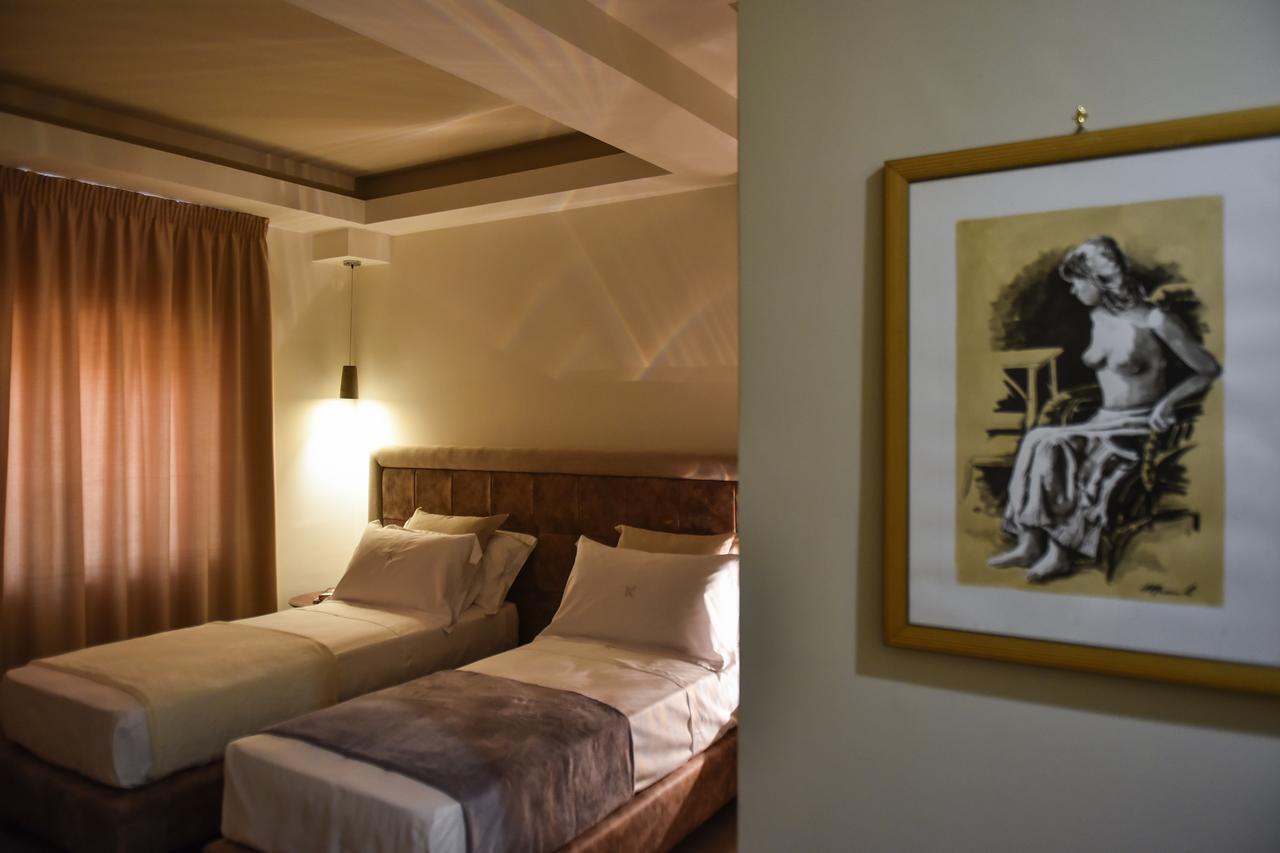 Kete Deluxe Rooms Marina di Palma Luaran gambar