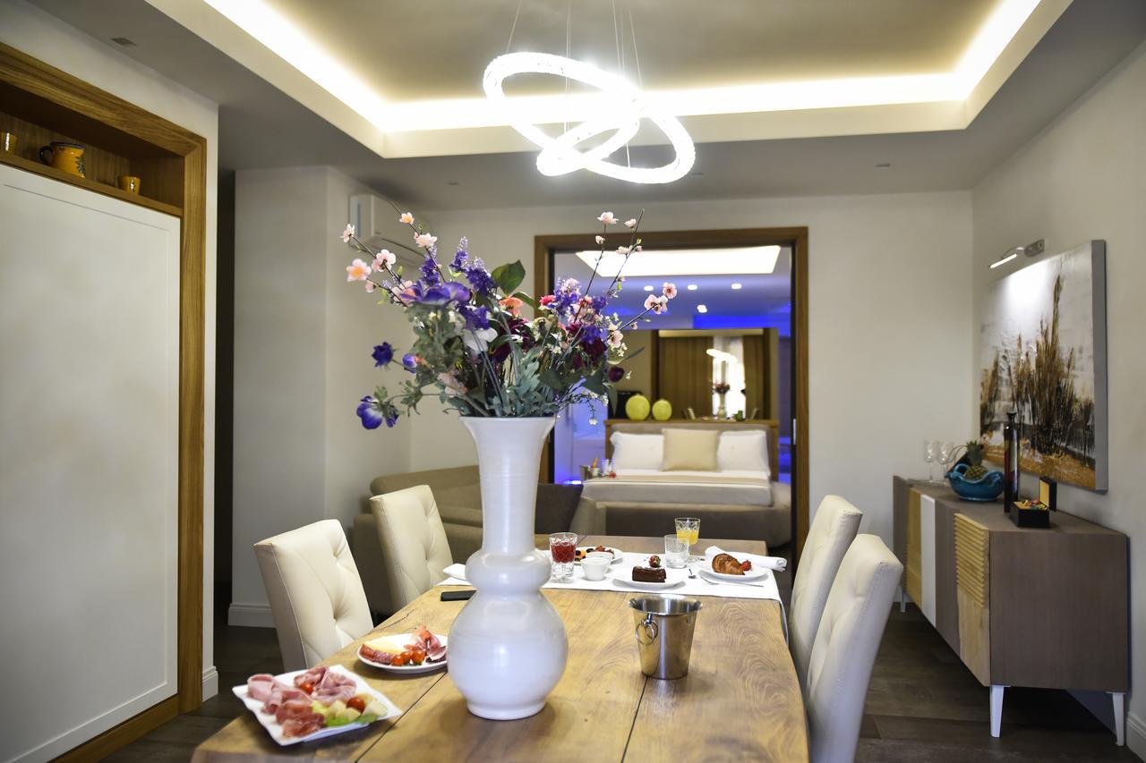 Kete Deluxe Rooms Marina di Palma Luaran gambar