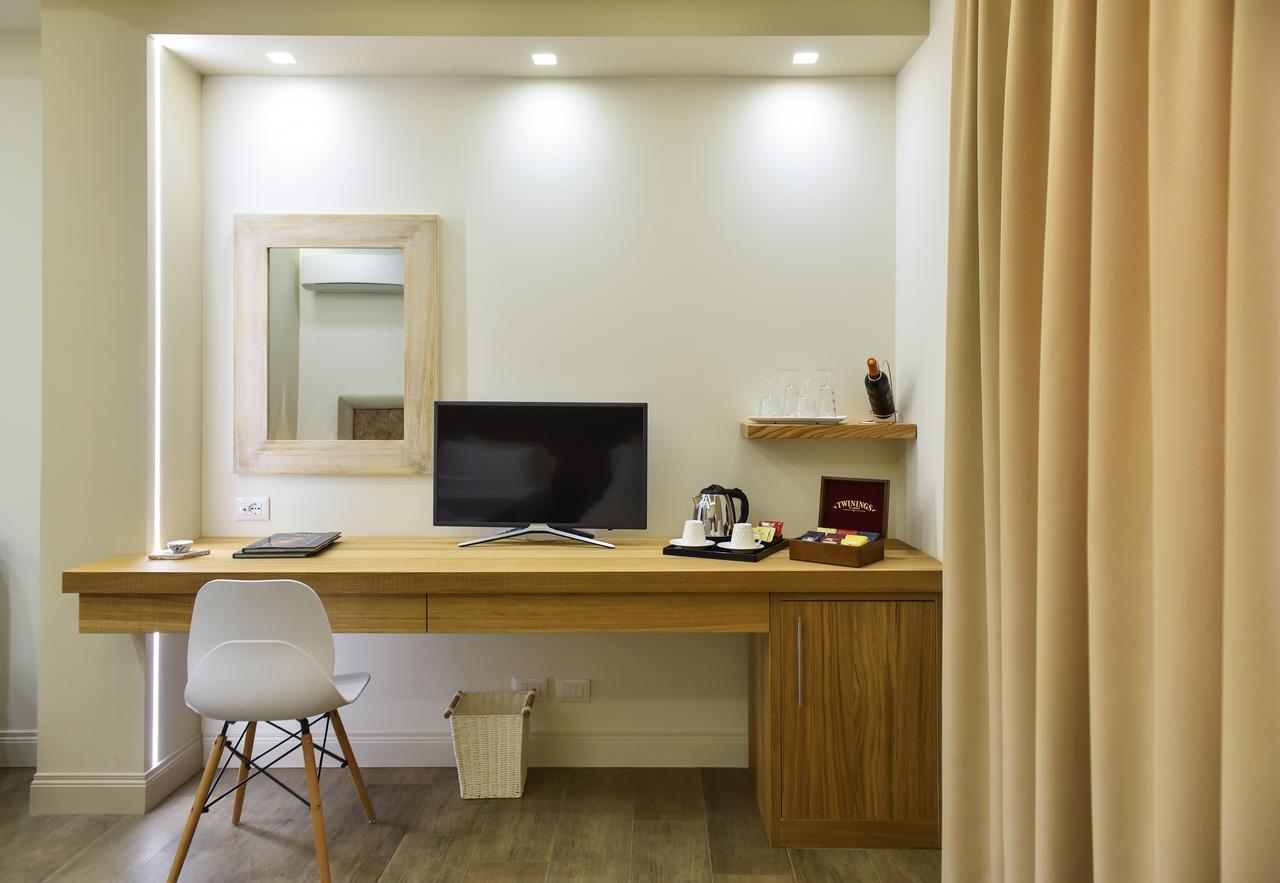 Kete Deluxe Rooms Marina di Palma Luaran gambar
