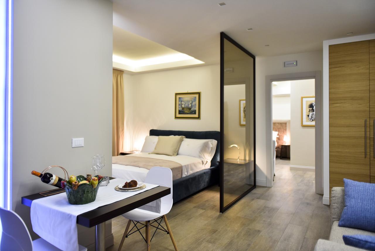 Kete Deluxe Rooms Marina di Palma Luaran gambar