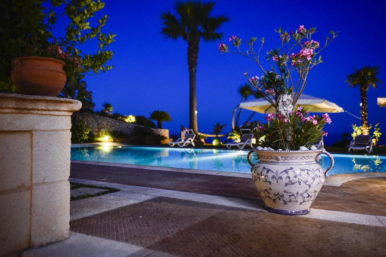 Kete Deluxe Rooms Marina di Palma Luaran gambar
