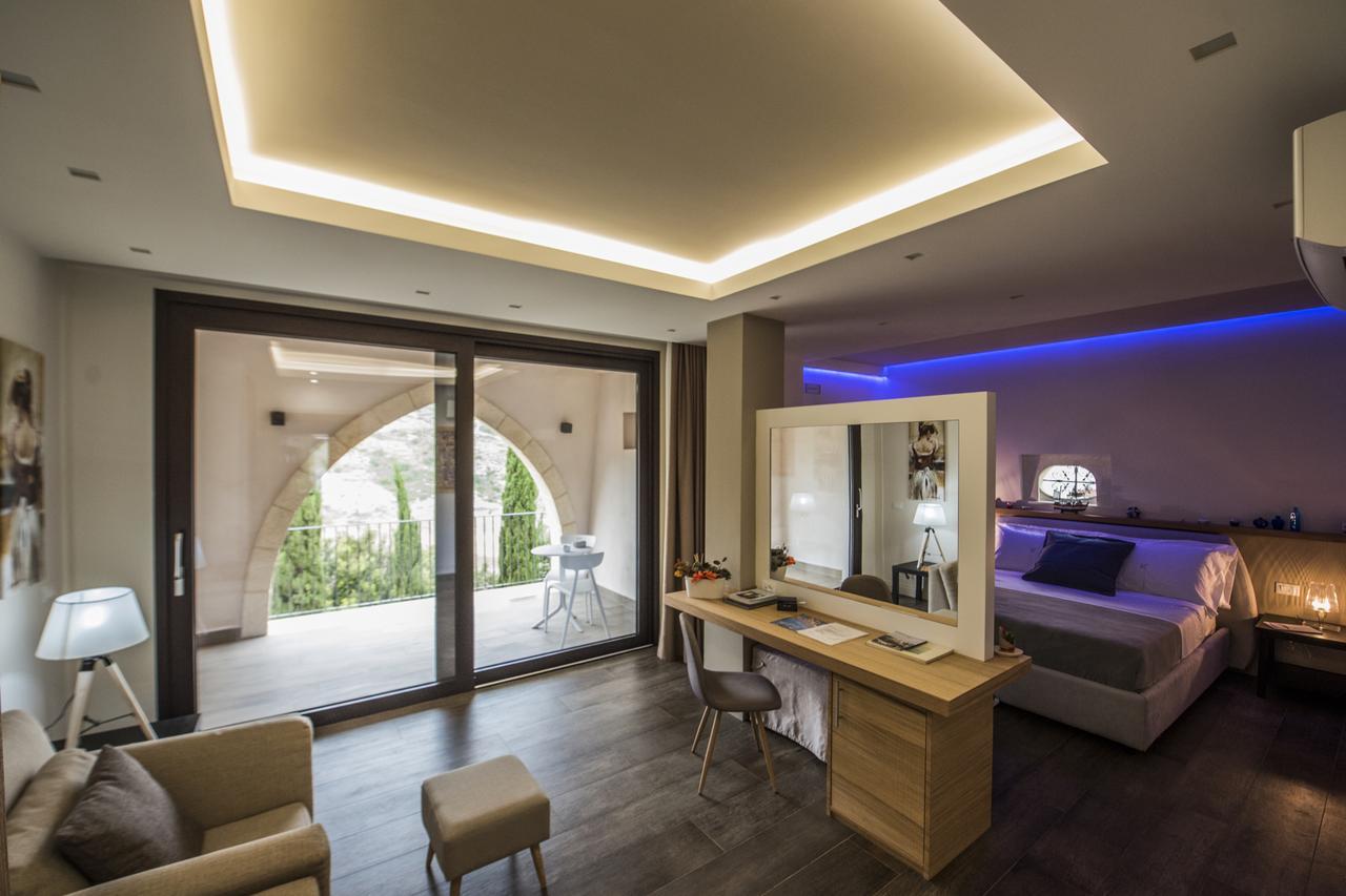 Kete Deluxe Rooms Marina di Palma Luaran gambar