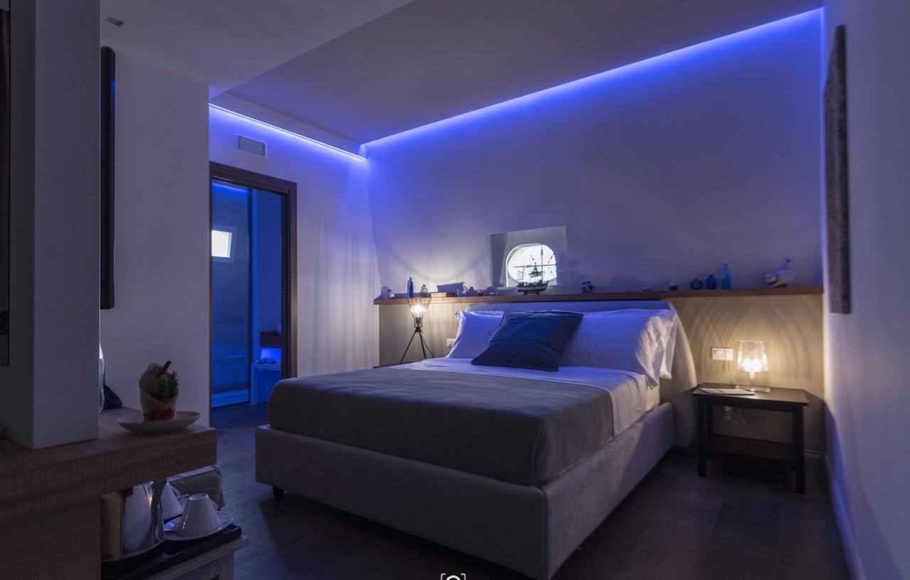 Kete Deluxe Rooms Marina di Palma Luaran gambar